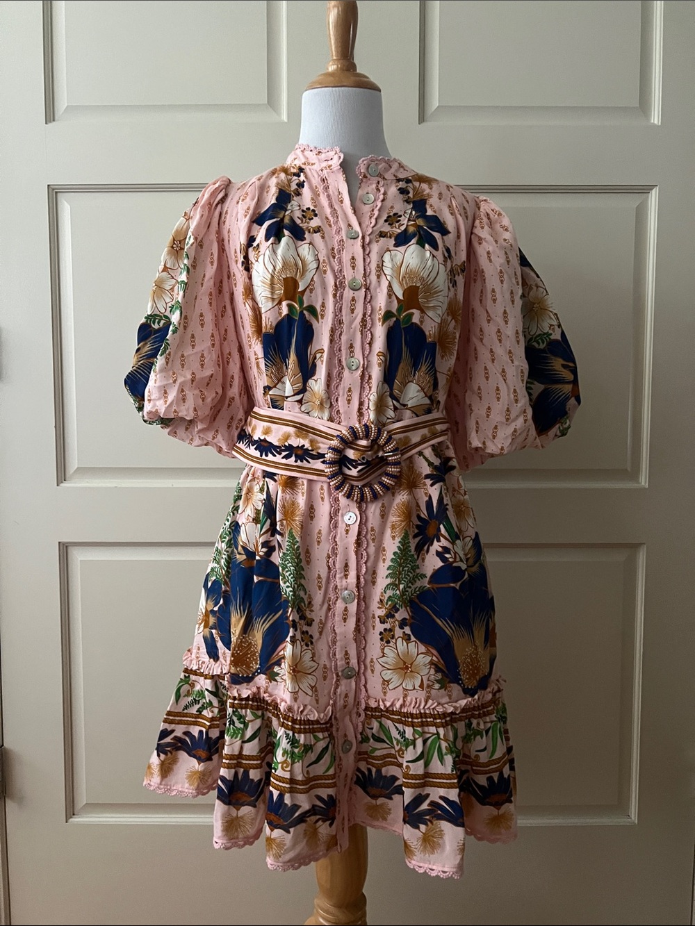 FARM Rio Dream Garden Pink Mini Dress medium with belt